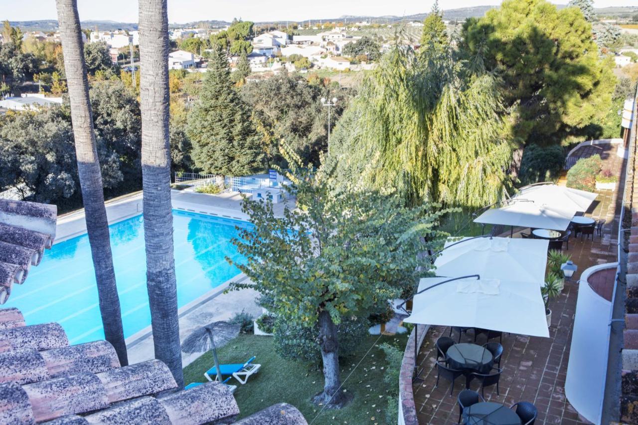 Hotel Tugasa El Almendral Setenil De Las Bodegas Buitenkant foto