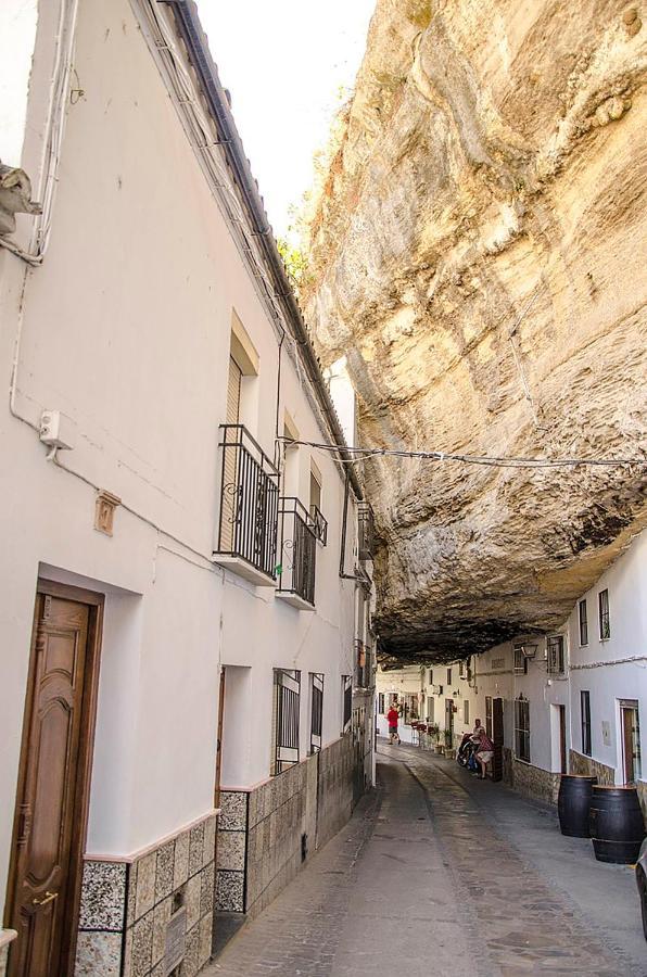 Hotel Tugasa El Almendral Setenil De Las Bodegas Buitenkant foto
