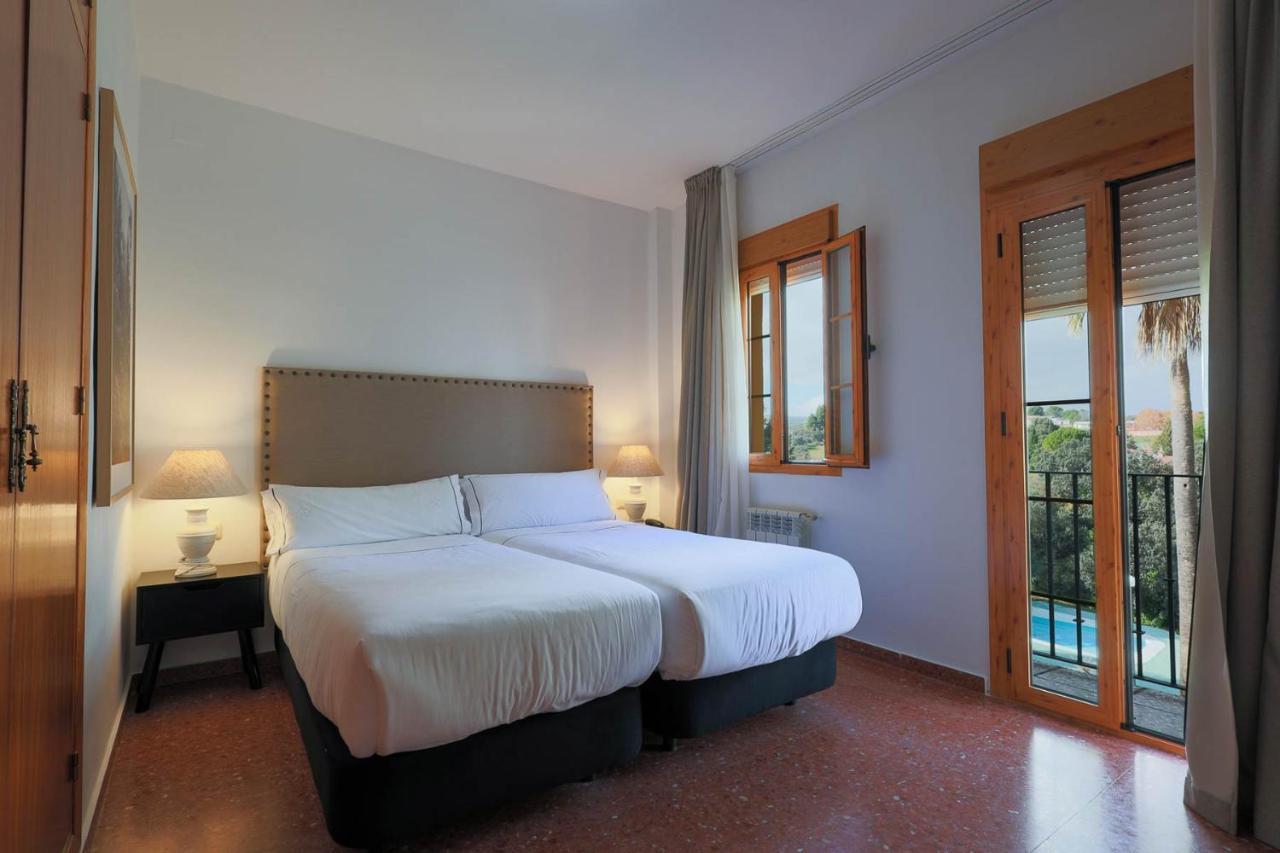Hotel Tugasa El Almendral Setenil De Las Bodegas Buitenkant foto