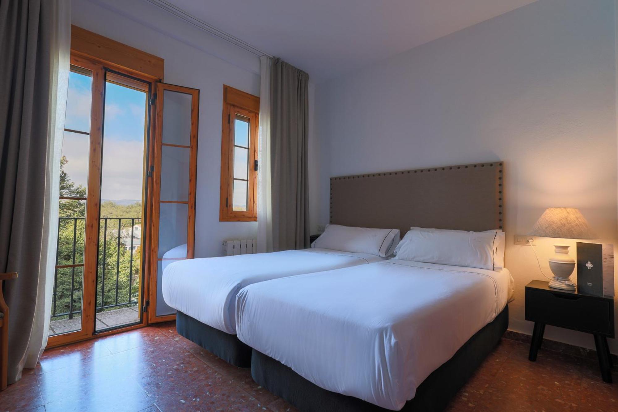 Hotel Tugasa El Almendral Setenil De Las Bodegas Buitenkant foto