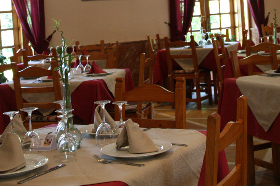 Hotel Tugasa El Almendral Setenil De Las Bodegas Buitenkant foto